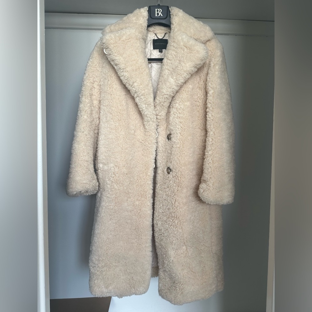 Women's XS Banana Republic Cream Teddy Jacket